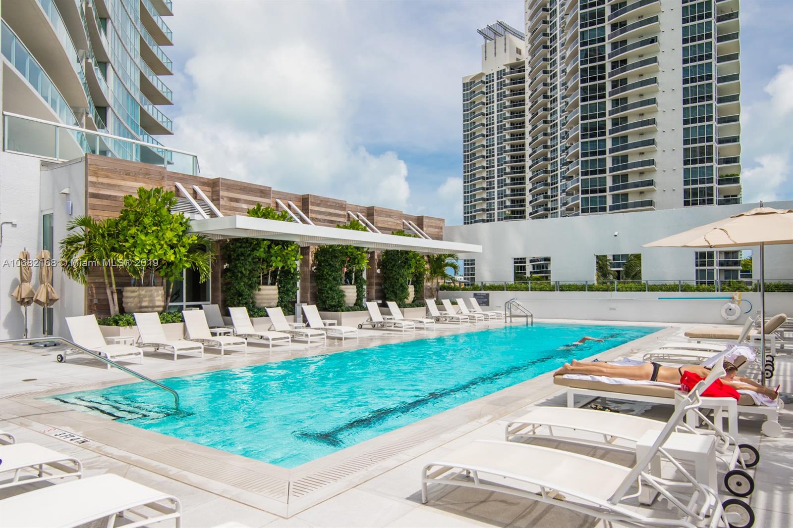 450 Alton Road, Unit 810 Miami Beach, FL 33139 - Photo 17 of 23