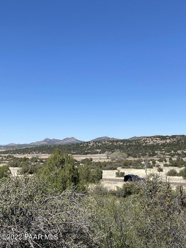 13600 North Pheasant Run Road Prescott, AZ 86305 - Photo 12 of 13 a view of a city