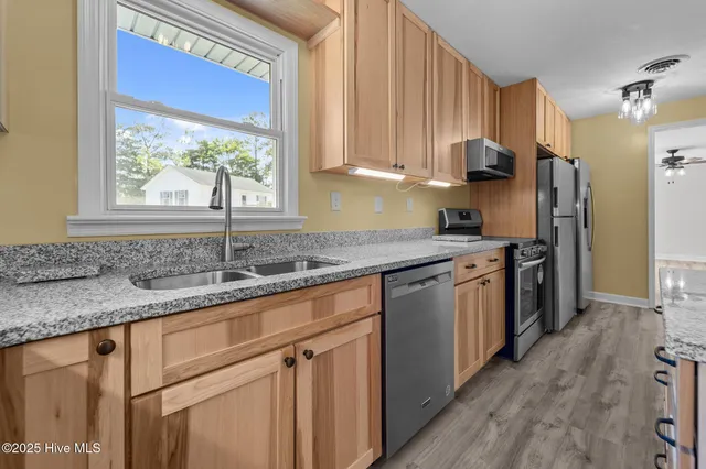 $450,000 | 132 Ward Lane, Manteo, NC 27954