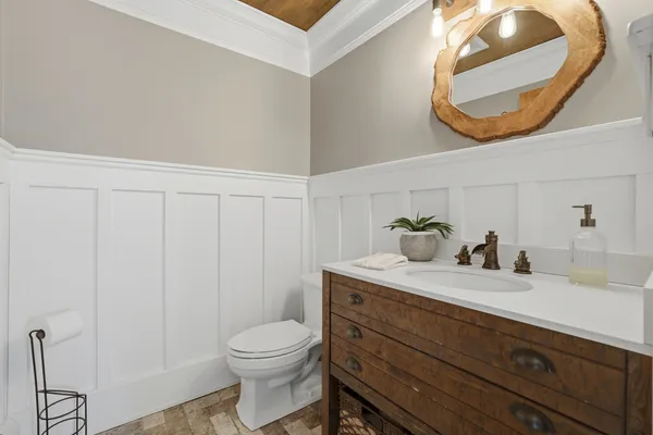 $1,249,000 | 33 West Eureka Avenue, Lemont, IL 60439