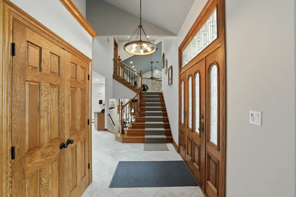$1,249,000 | 33 West Eureka Avenue, Lemont, IL 60439
