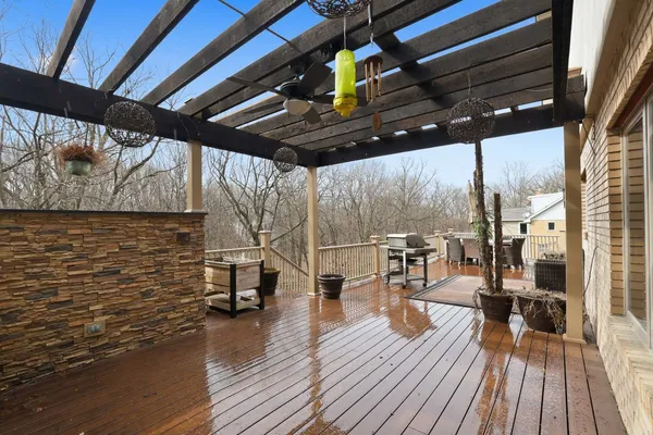 $1,249,000 | 33 West Eureka Avenue, Lemont, IL 60439