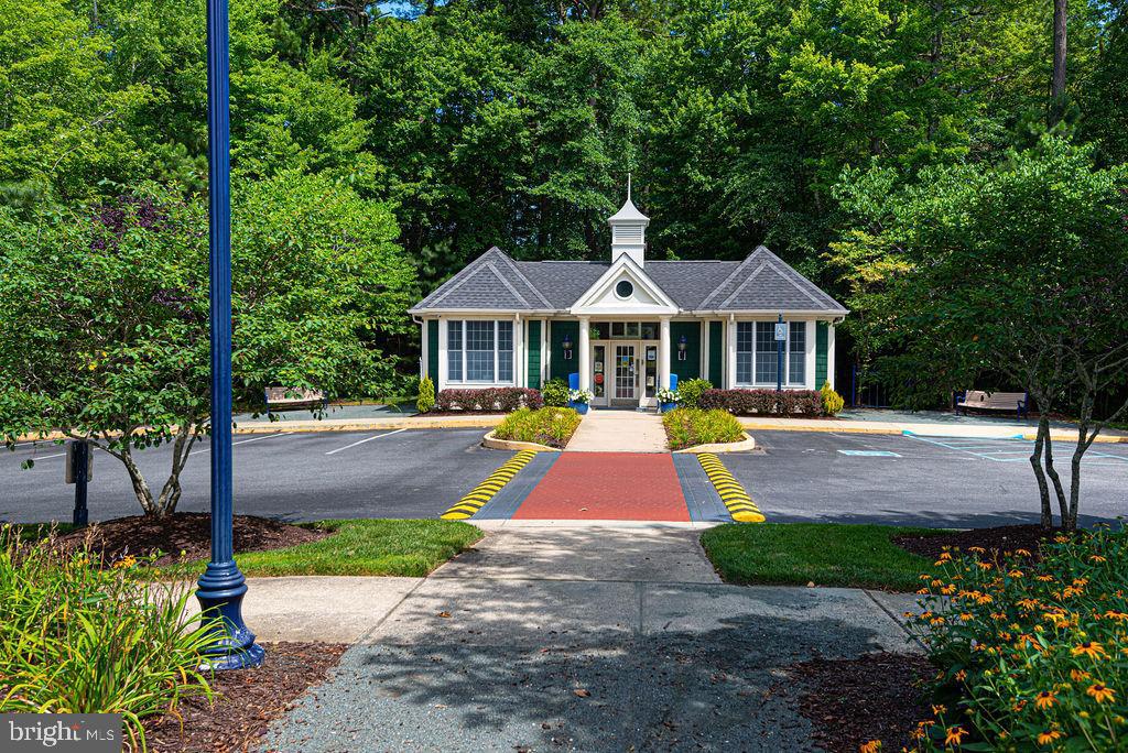 11531 Manklin Creek Road Ocean Pines, MD 21811 - Photo 69 of 84 Parke Mail Pavillon