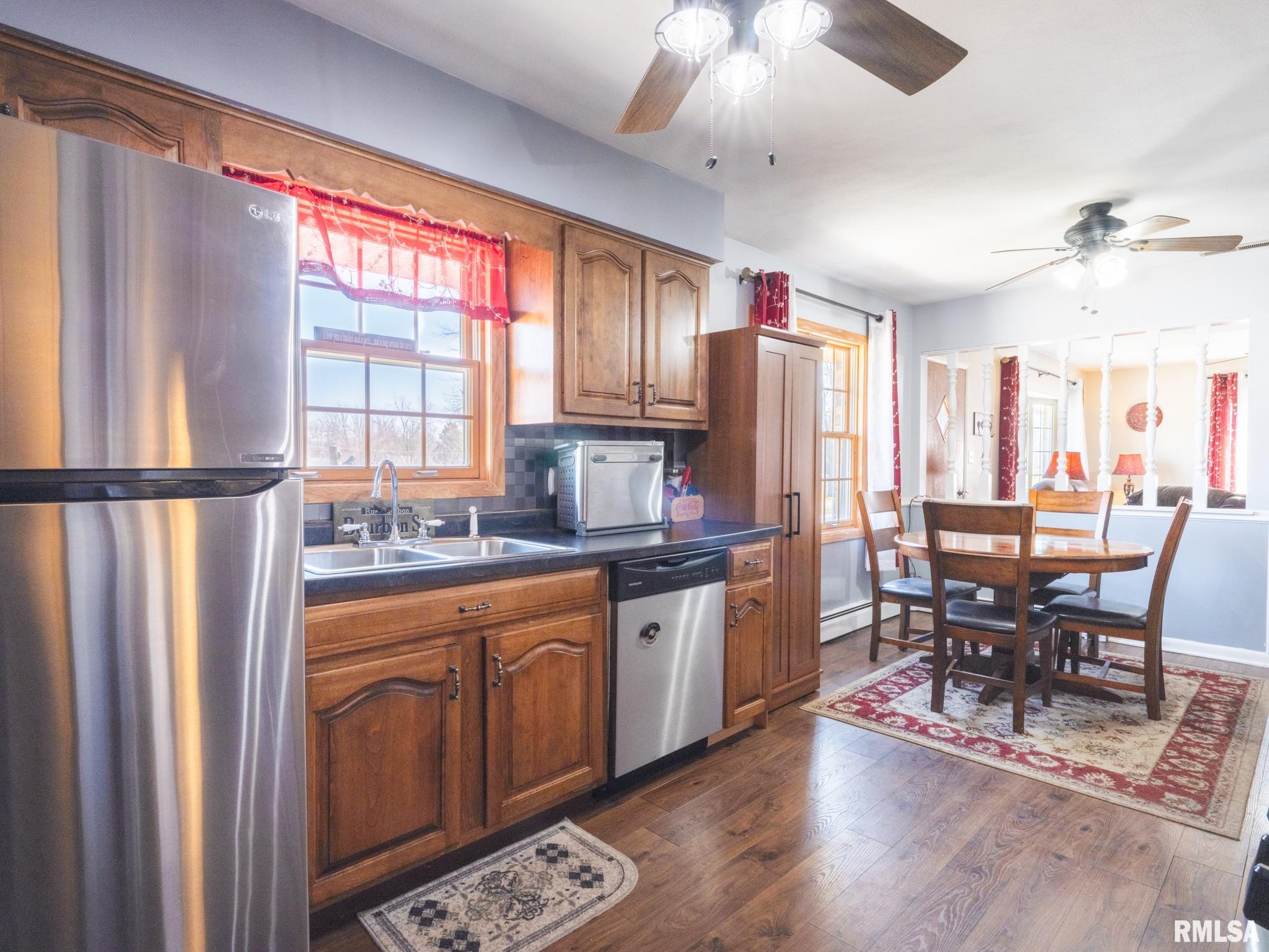 113 North 6th Street Dunlap, IL 61525 - Photo 14 of 55