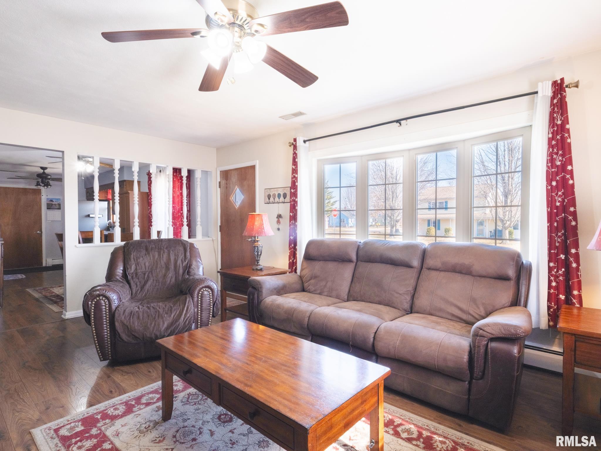 113 North 6th Street Dunlap, IL 61525 - Photo 3 of 55