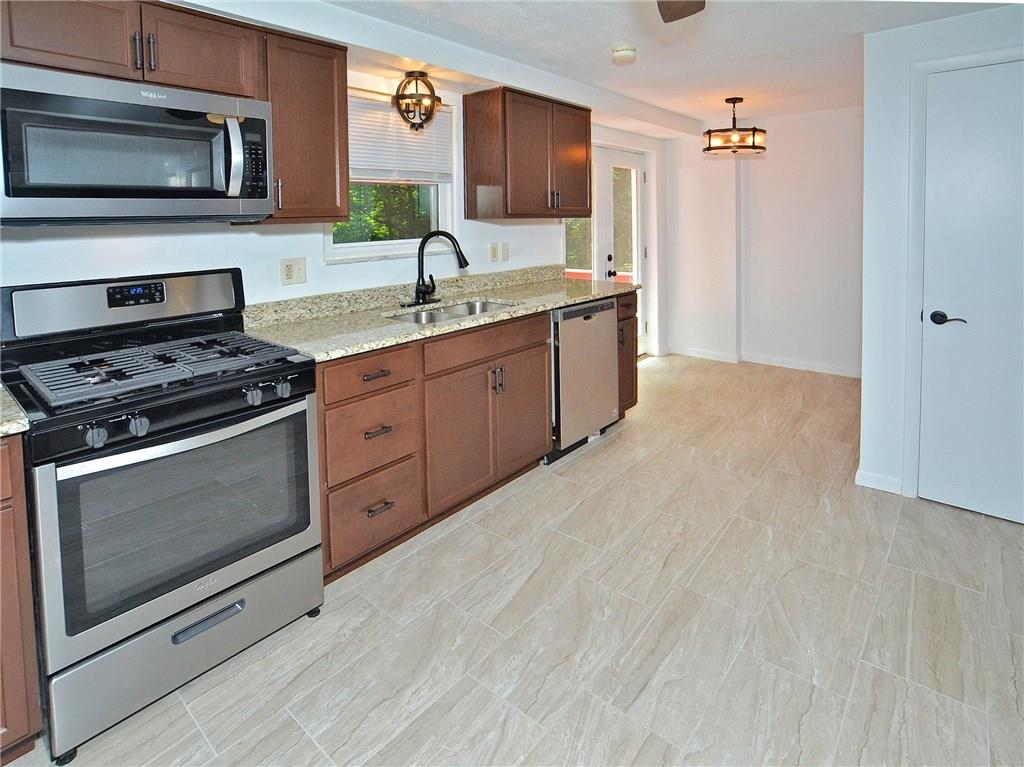 1049 Harvard Road Monroeville, PA 15146 - Photo 2 of 25 Gallery Image 2