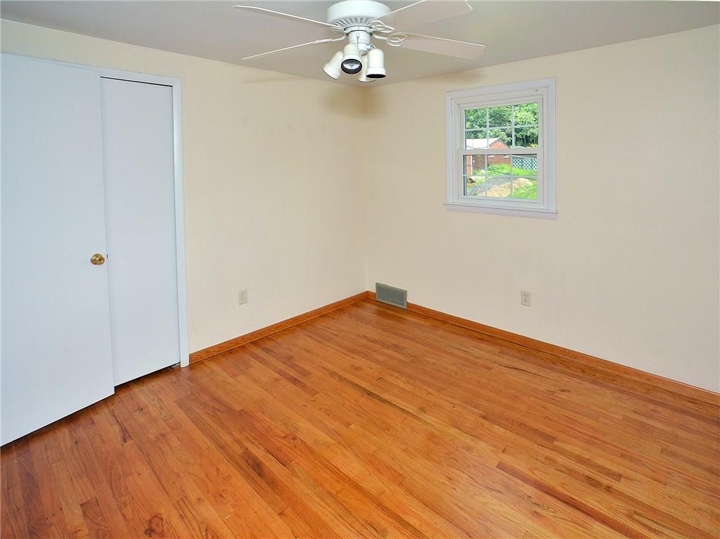 1049 Harvard Road Monroeville, PA 15146 - Photo 17 of 25 Gallery Image 17