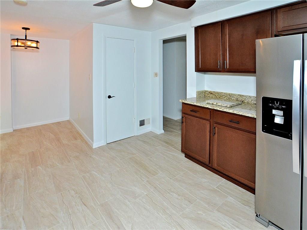 1049 Harvard Road Monroeville, PA 15146 - Photo 3 of 25 Gallery Image 3