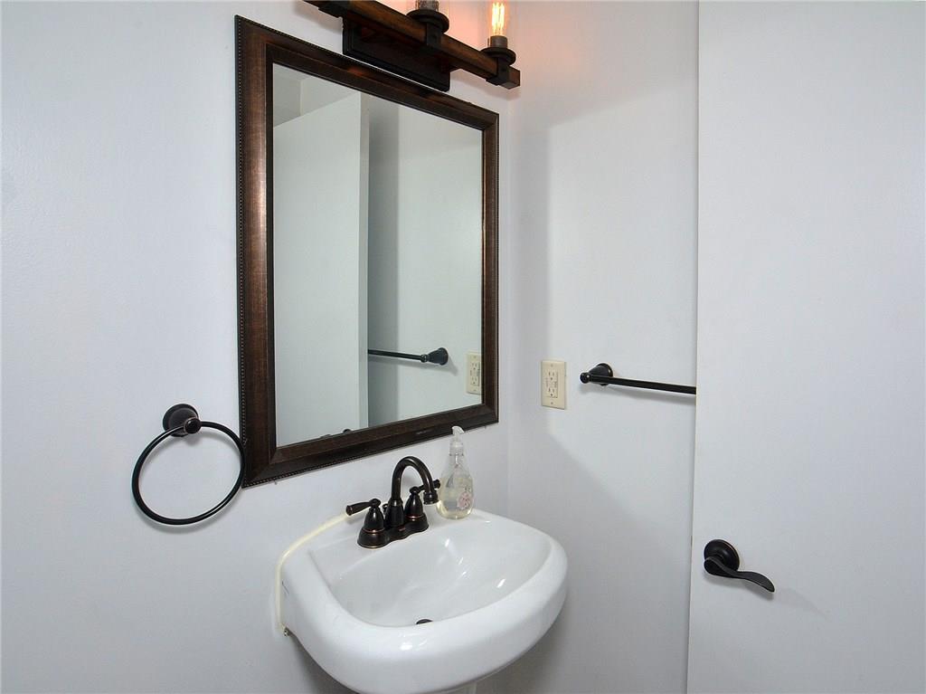 1049 Harvard Road Monroeville, PA 15146 - Photo 21 of 25 Gallery Image 21