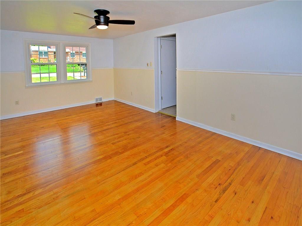 1049 Harvard Road Monroeville, PA 15146 - Photo 6 of 25 Gallery Image 6