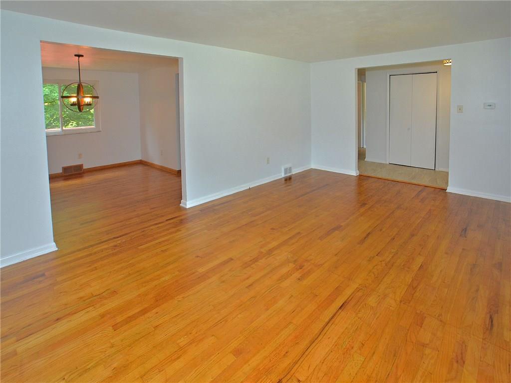 1049 Harvard Road Monroeville, PA 15146 - Photo 8 of 25 Gallery Image 8