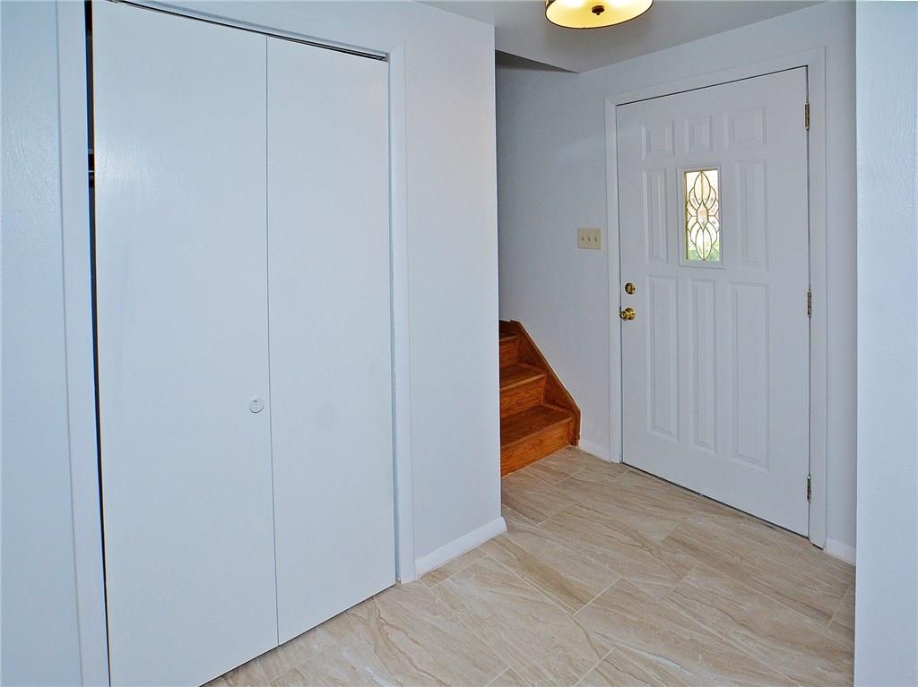 1049 Harvard Road Monroeville, PA 15146 - Photo 10 of 25 Gallery Image 10