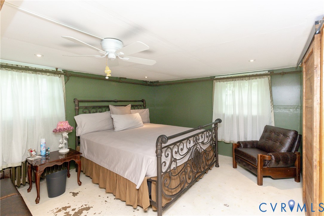 1124 Northampton Road Petersburg, VA 23805 - Photo 26 of 33