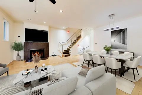$1,450,000 | 484 North Canal Street, Chicago, IL 60654