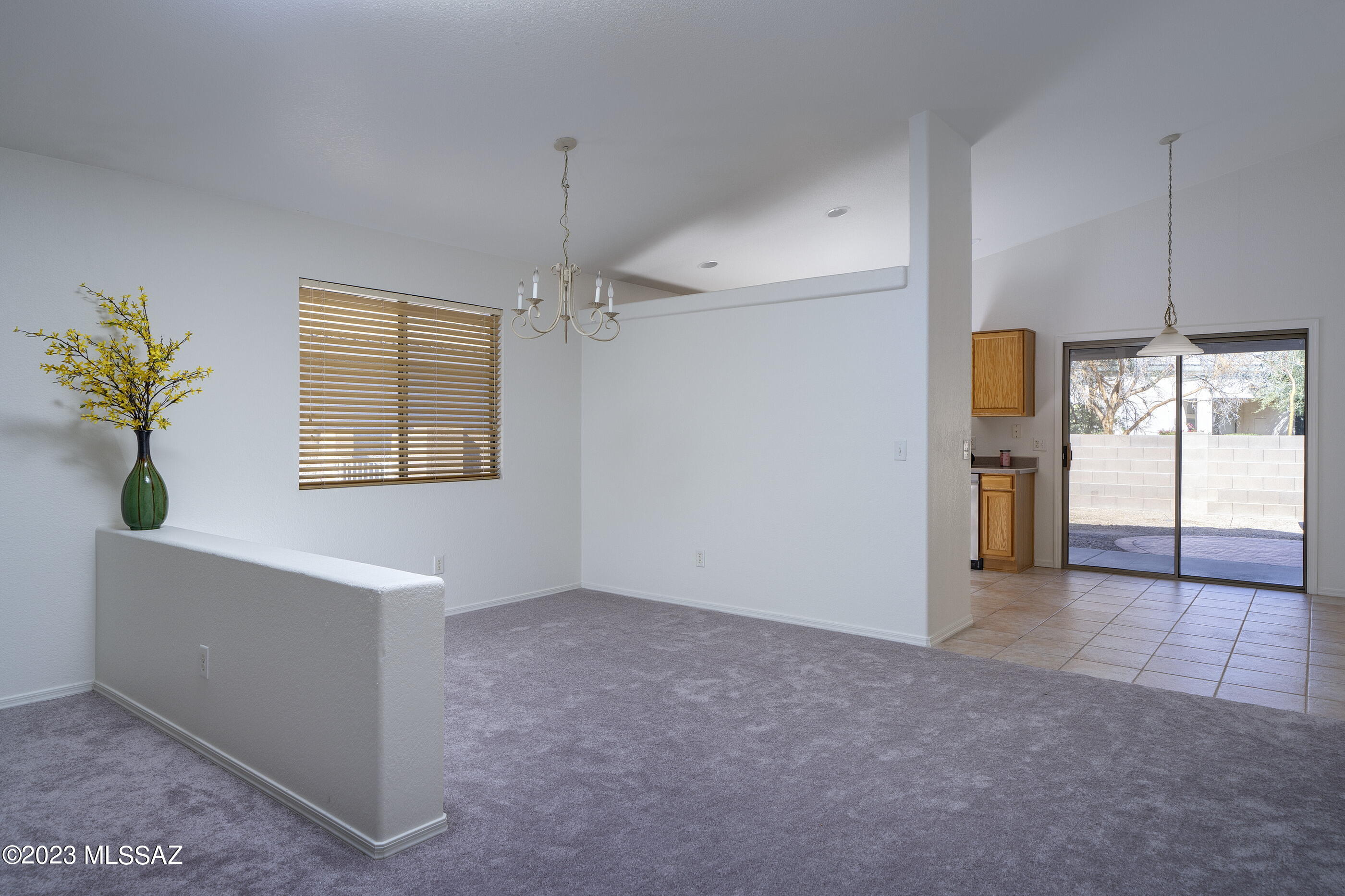 2444 West Rousseau Street Tucson, AZ 85741 - Photo 4 of 18 Gallery Image 4