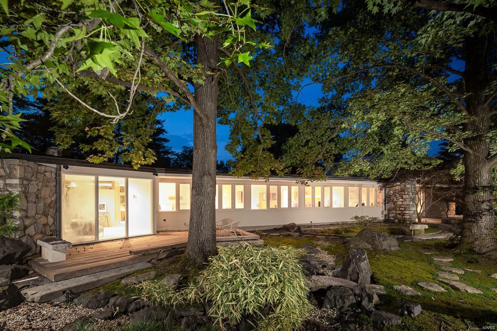 9806 Litzsinger Road Ladue, MO 63124 - Photo 3 of 4