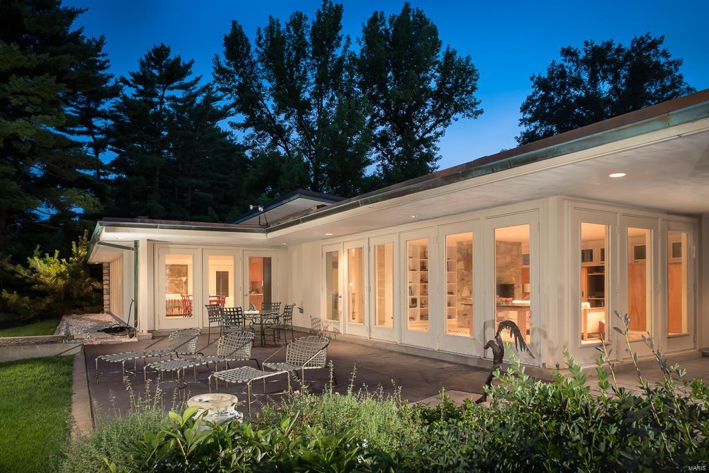 9806 Litzsinger Road Ladue, MO 63124 - Photo 4 of 4