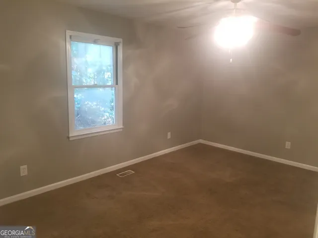 $1,200 | 112 Villas Lane, Rome, GA 30165