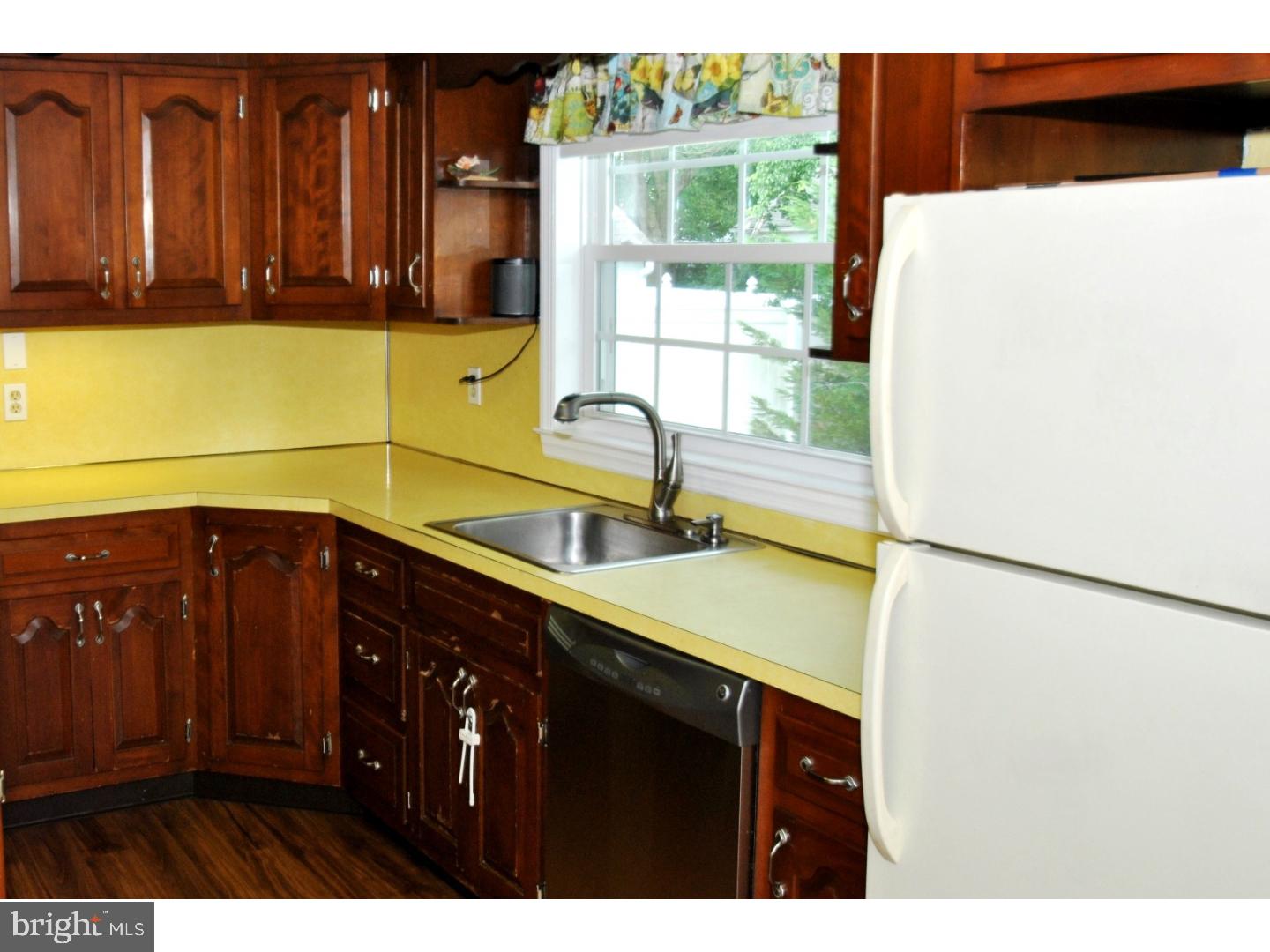 55 Collins Road Hamilton, NJ 08619 - Photo 7 of 14