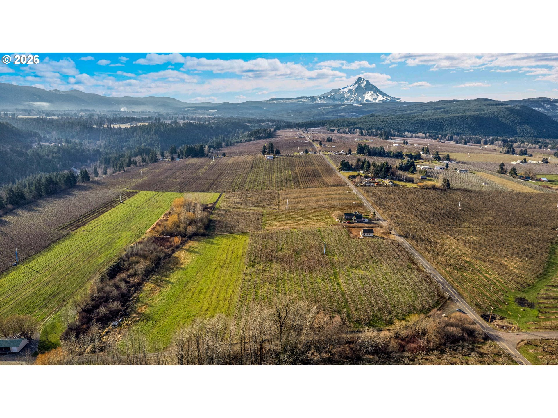 4975 Green Road Hood River, OR 97031 - Photo 16 of 35
