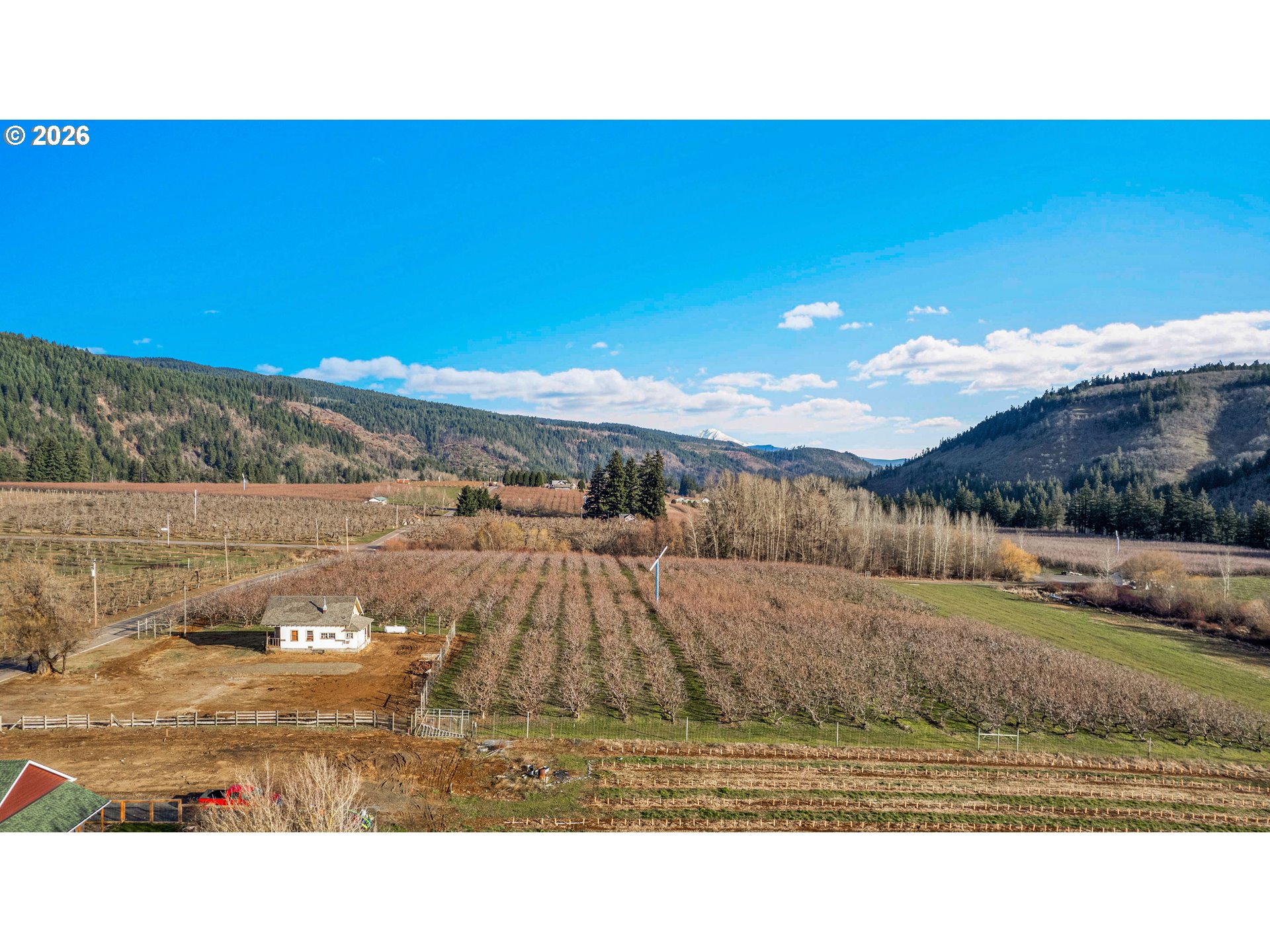 4975 Green Road Hood River, OR 97031 - Photo 32 of 35