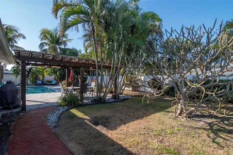 $900,000 | 3991 38th Way South, St. Petersburg, FL 33711