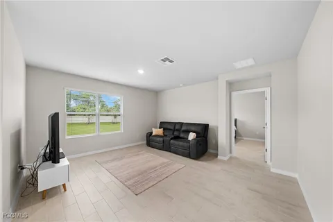 $344,900 | 2965 Ernest Way, Fort Myers, FL 33905