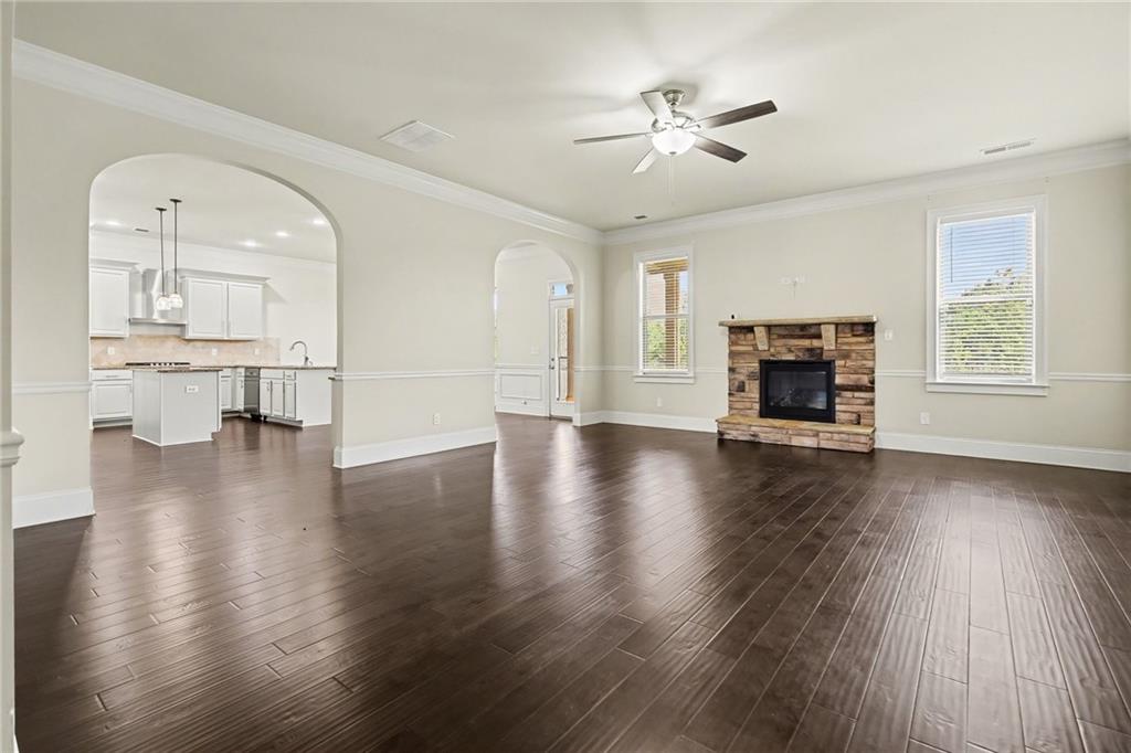241 Traditions Lane Hampton, GA 30228 - Photo 8 of 40