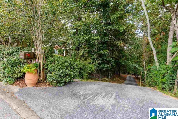 3215 Mountain Ridge Circle Birmingham, AL 35242 - Photo 9 of 56
