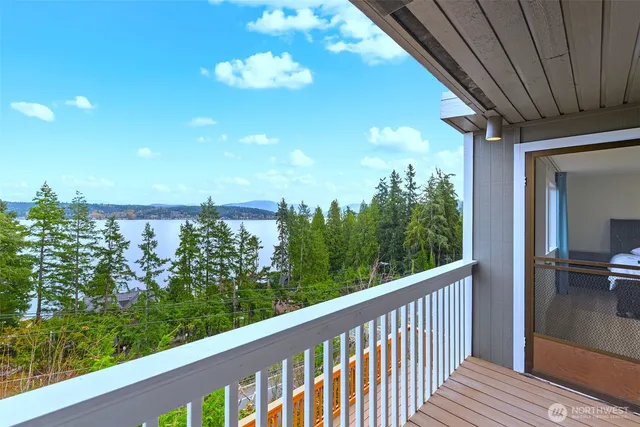 $2,599,990 | 110 174th Place Northeast, Bellevue, WA 98008