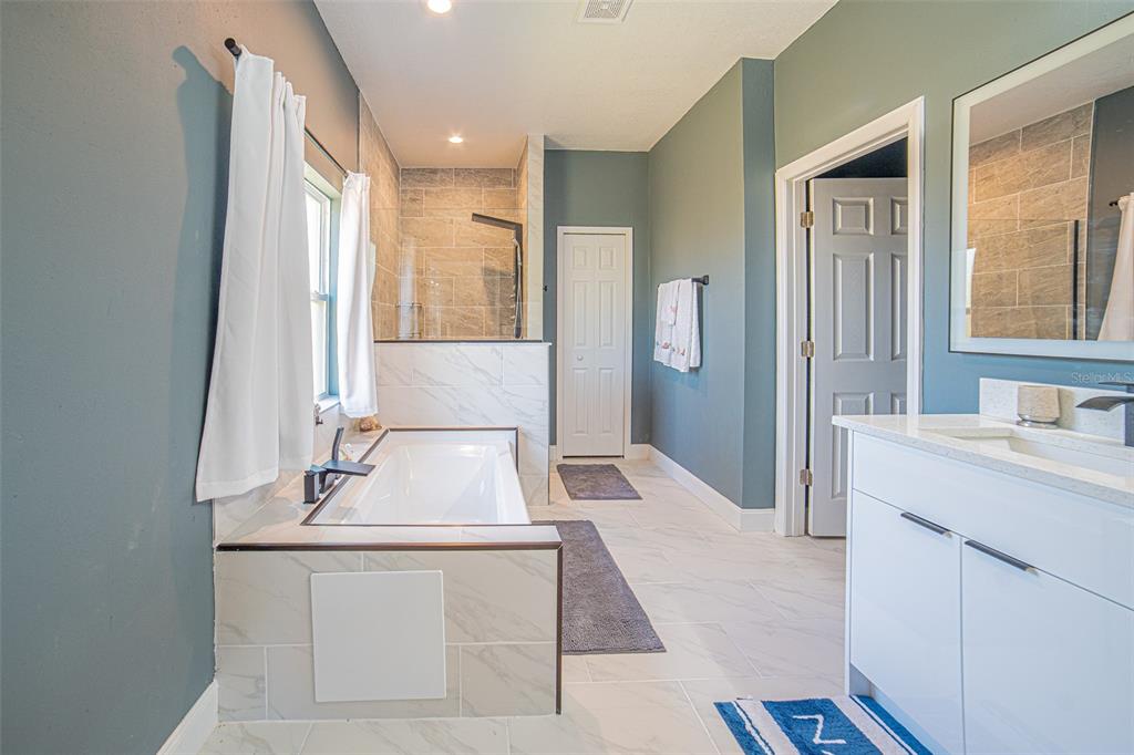 7035 Brickell Court Spring Hill, FL 34609 - Photo 14 of 33