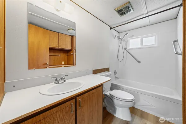 $65,900 | 930 Trosper Road Southwest, Unit 33, Tumwater, WA 98512