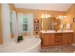 64 Grove End Road Fletcher, NC 28732 - Photo 10 of 15