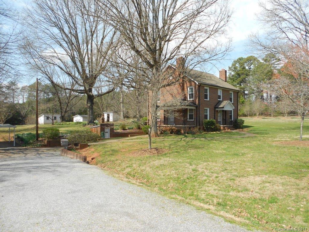 3697 Startown Road Newton, NC 28658 - Photo 3 of 24 Gallery Image 3