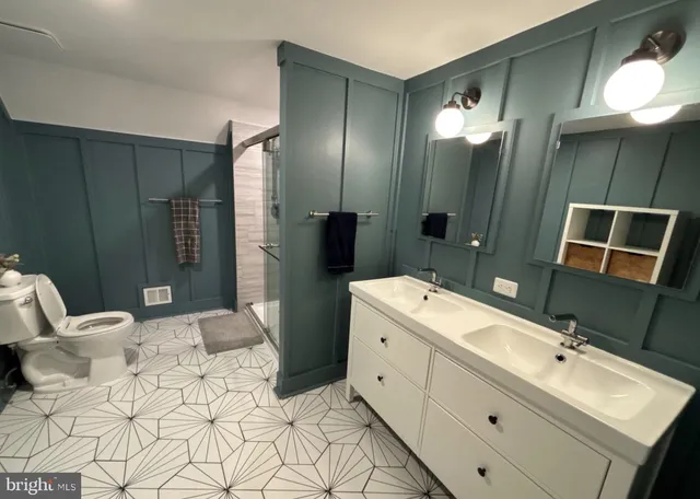 $5,000 | 7000 Old Cabin Lane, Rockville, MD 20852