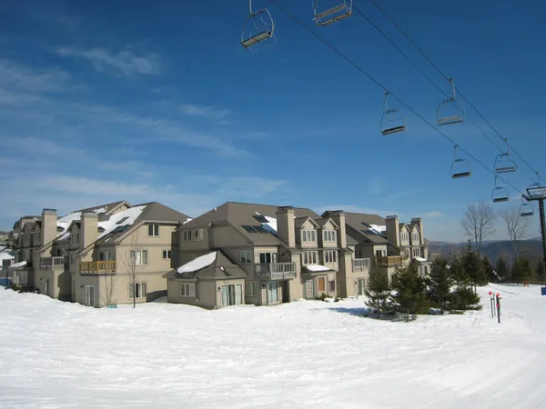 $695,000 | 81 Daybreak Drive, Unit I 103, Ludlow, VT 05149