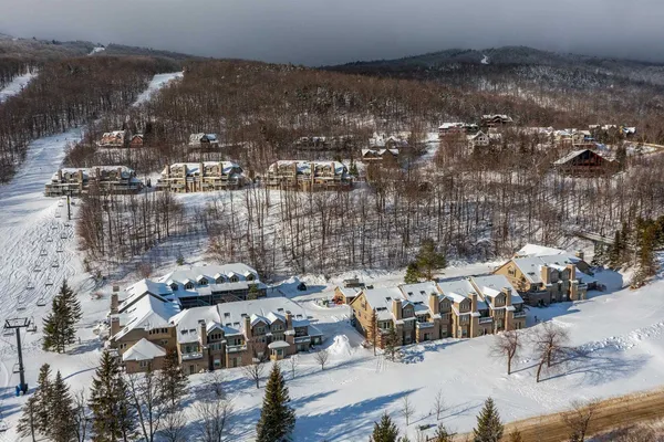 $695,000 | 81 Daybreak Drive, Unit I 103, Ludlow, VT 05149