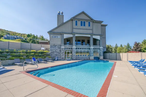 $695,000 | 81 Daybreak Drive, Unit I 103, Ludlow, VT 05149