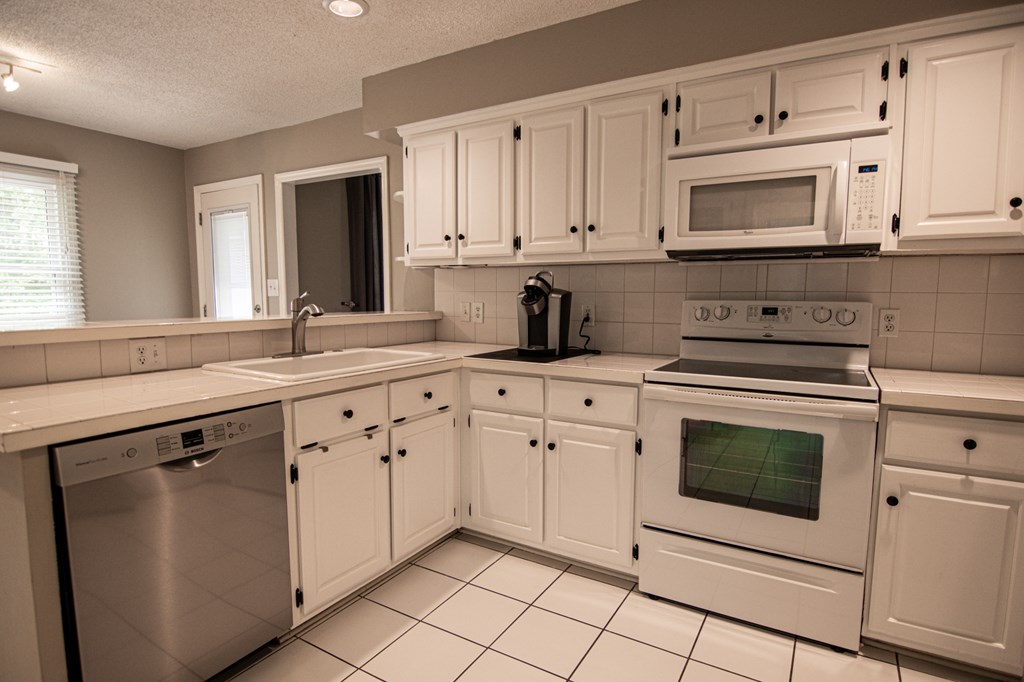 1054 Green Ridge Road Cataula, GA 31804 - Photo 14 of 41 Gallery Image 14