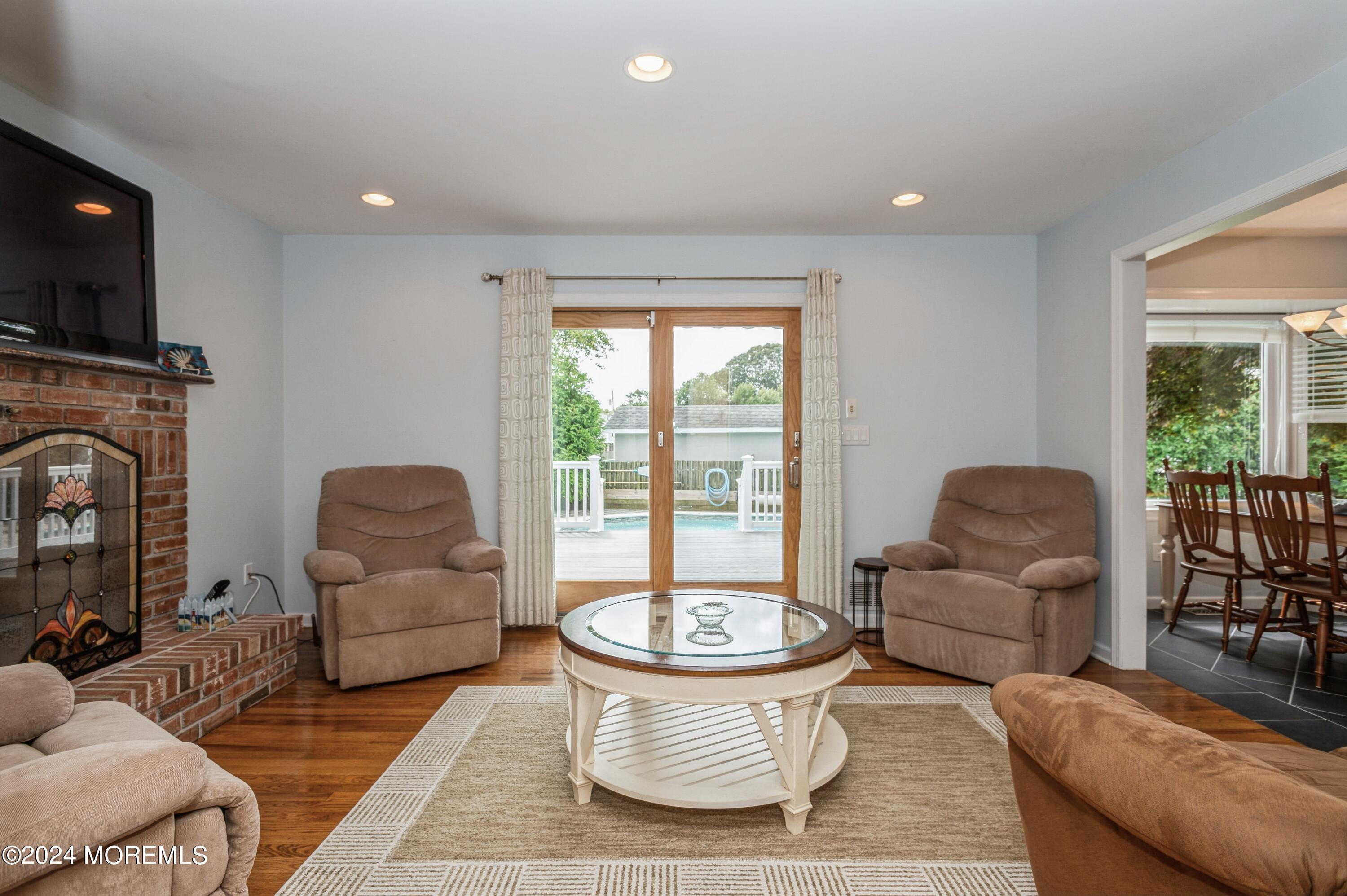 1208 Rue Avenue Point Pleasant, NJ 08742 - Photo 16 of 30 16_1208RueAve_3001_FamilyRoom1stlevel_Hi