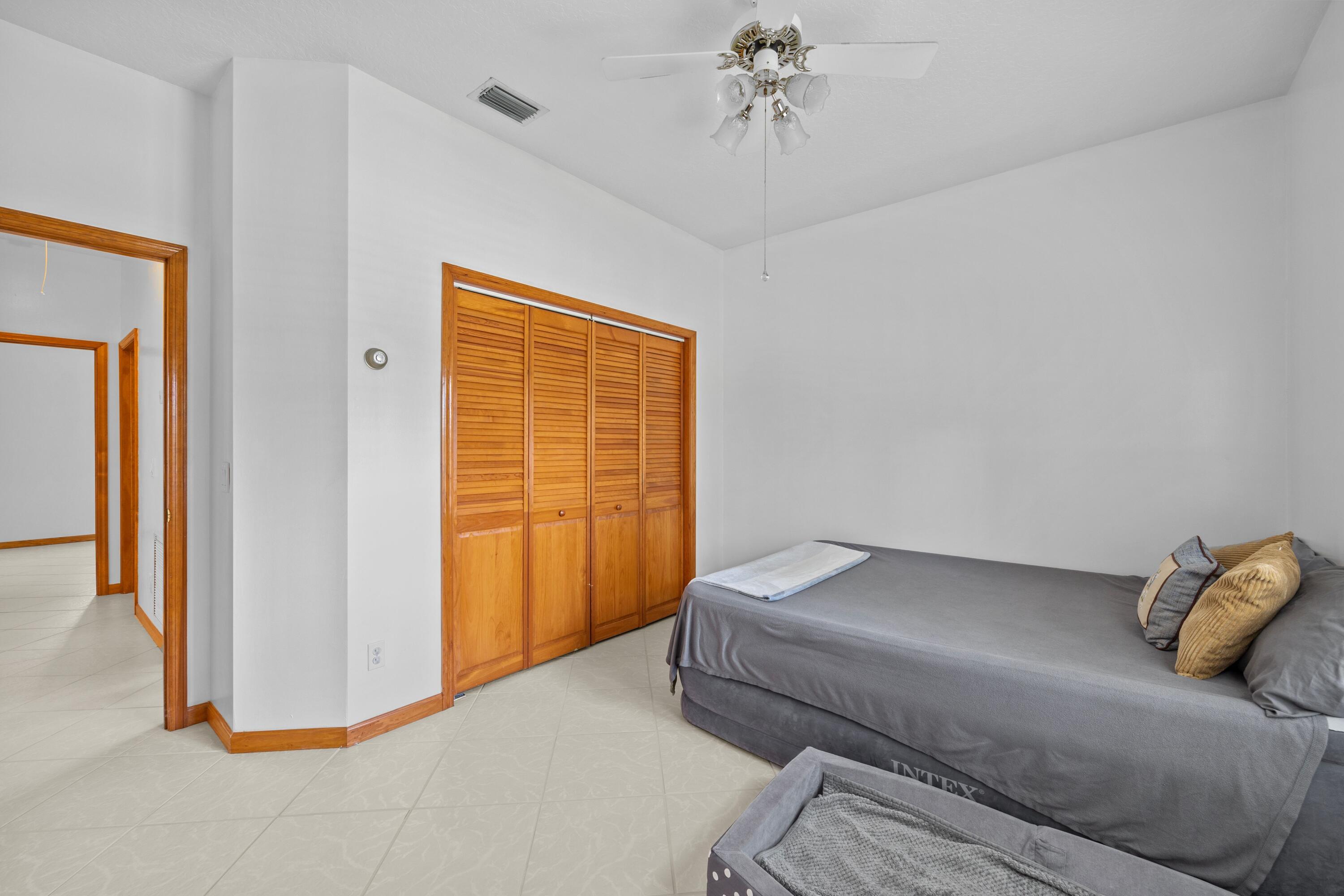 4860 Windmill Road Loxahatchee, FL 33470 - Photo 11 of 16 yM3u2frU