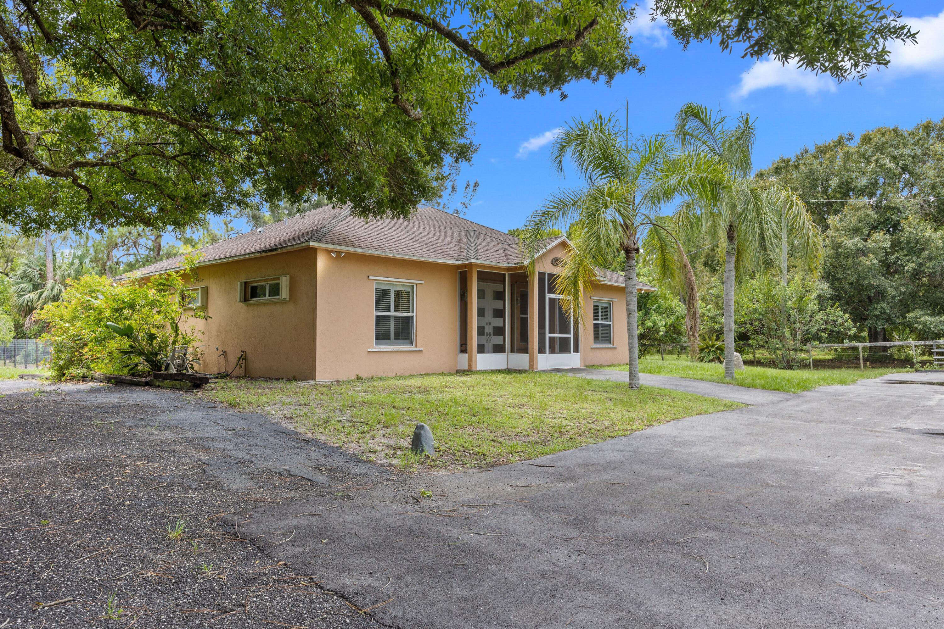 4860 Windmill Road Loxahatchee, FL 33470 - Photo 2 of 16 Y0DrS-Nc