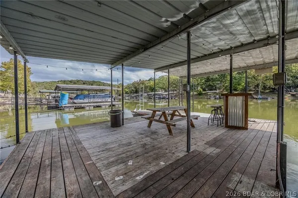 $490,000 | 28247 Cove Drive, Lincoln, MO 65338