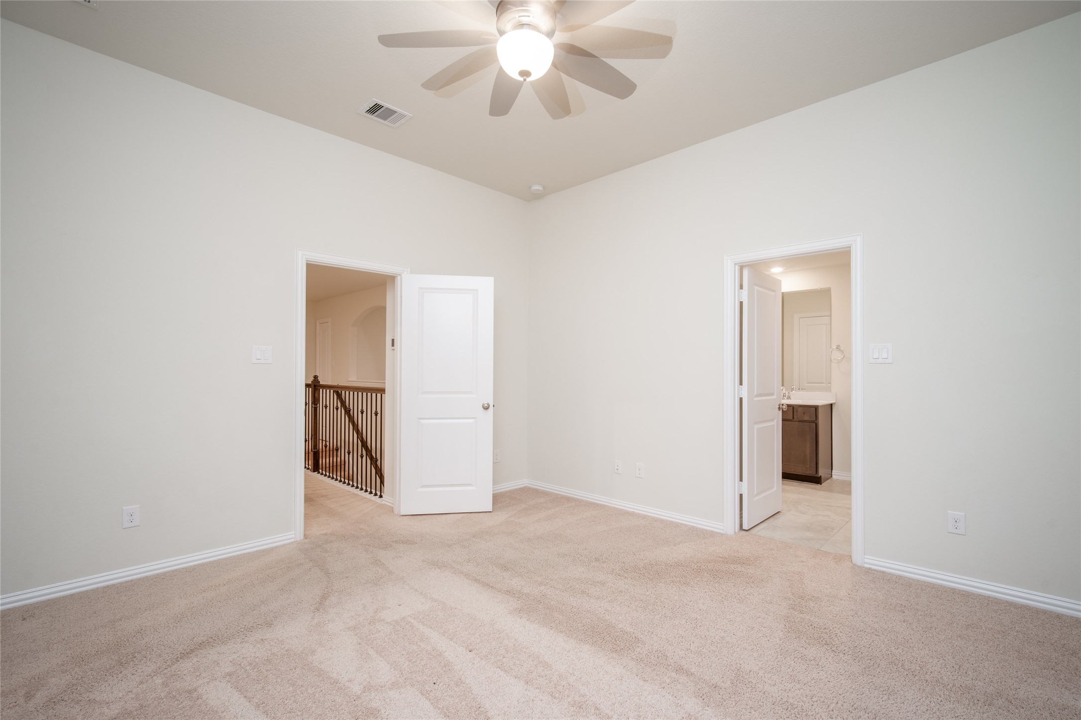 1634 Ryon Falls Drive Richmond, TX 77469 - Photo 25 of 33