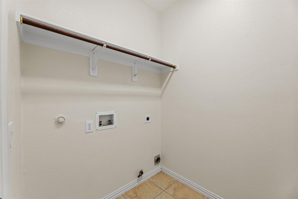 719 Scenic Ranch Circle Fairview, TX 75069 - Photo 32 of 36 a view of utility room