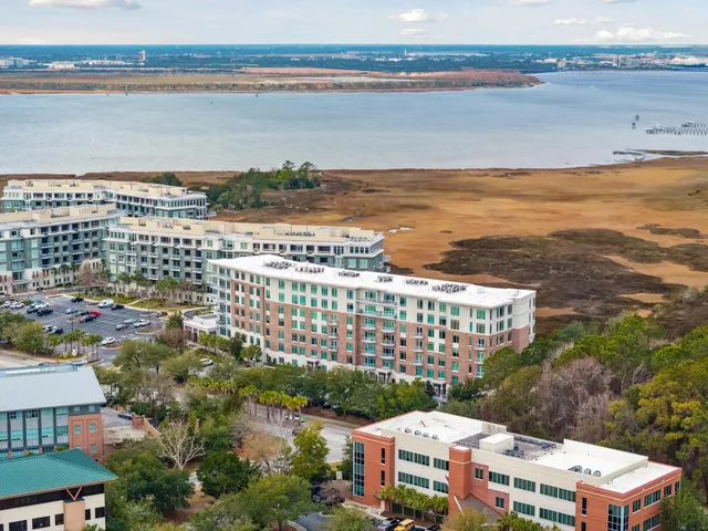 $3,500 | 155 Wingo Way, Unit 413, Mount Pleasant, SC 29464