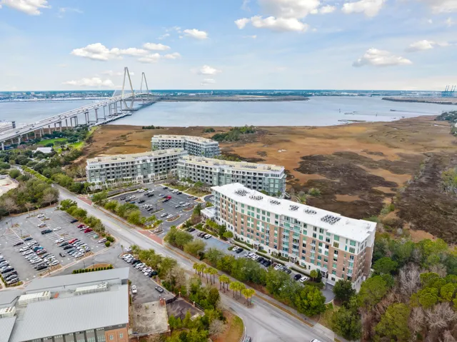 $3,500 | 155 Wingo Way, Unit 413, Mount Pleasant, SC 29464