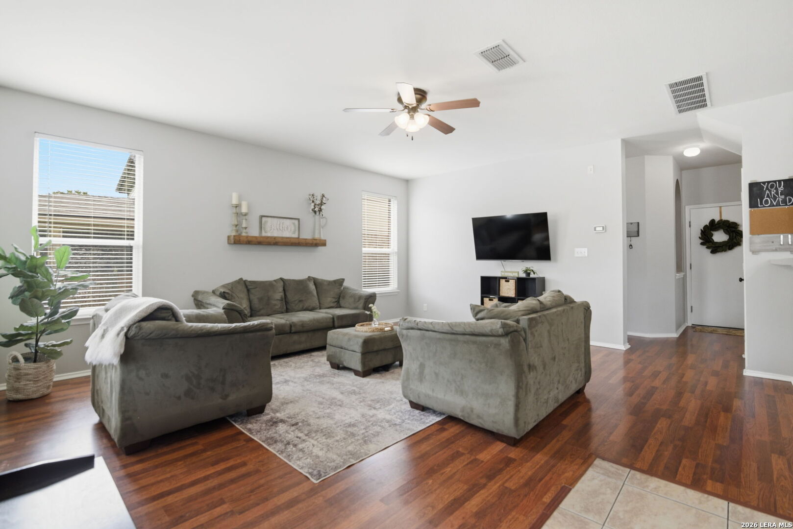 8423 Feather Trail Helotes, TX 78023 - Photo 5 of 36