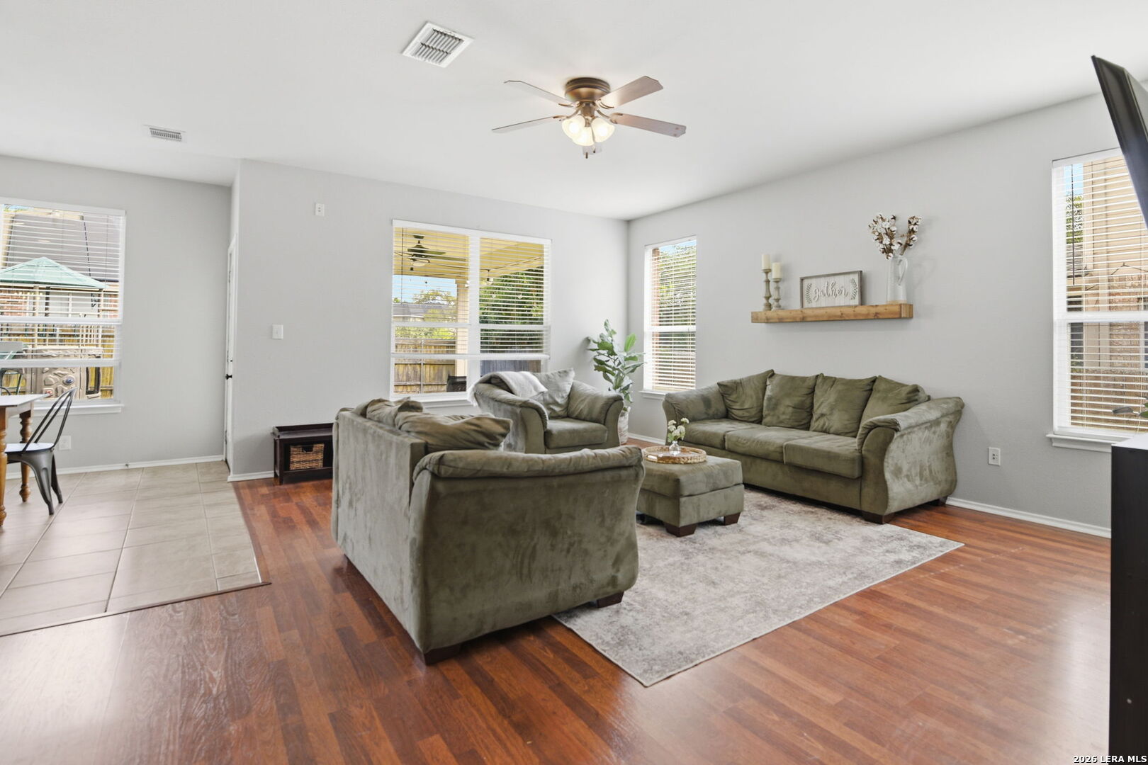 8423 Feather Trail Helotes, TX 78023 - Photo 6 of 36