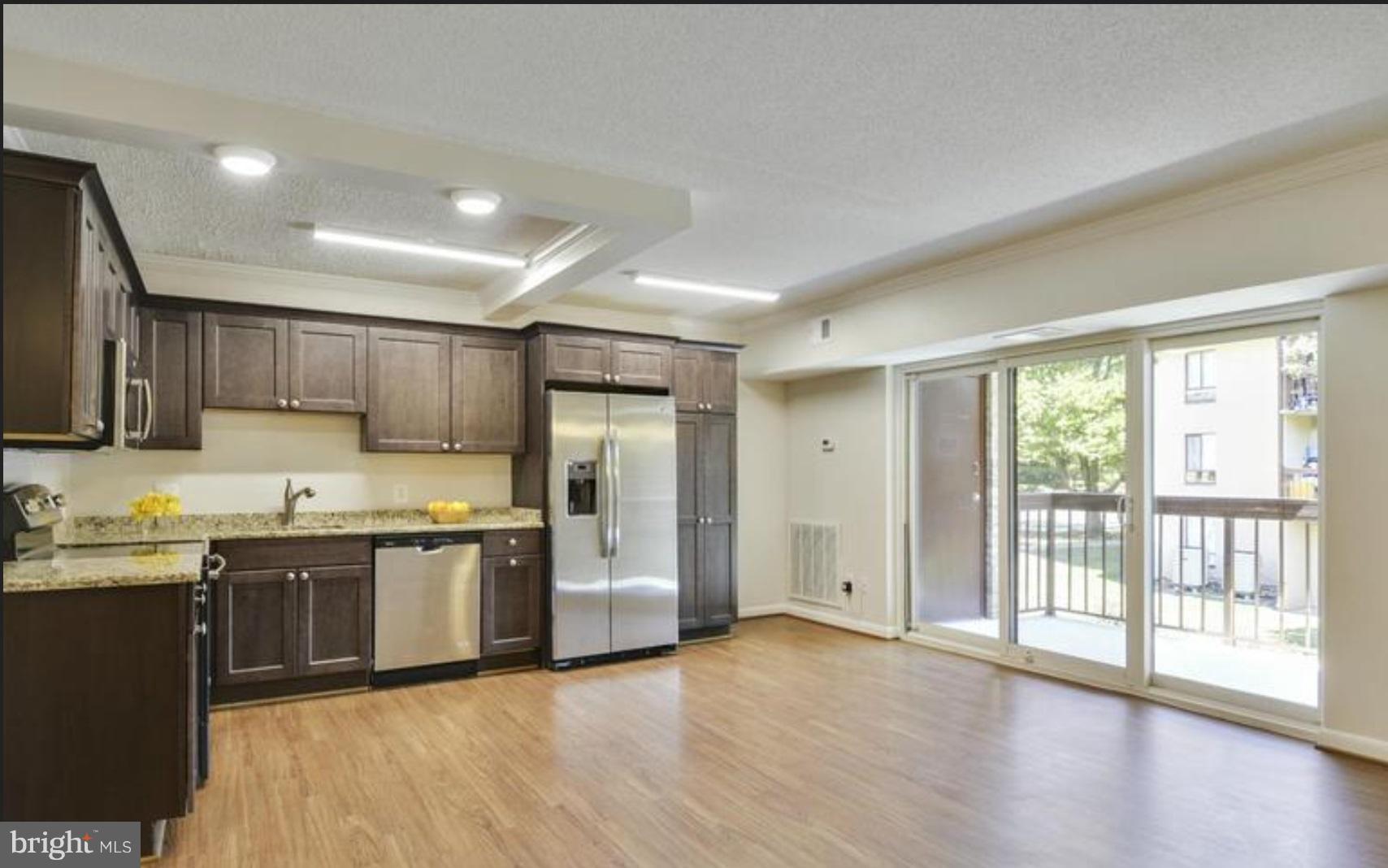 2230 Castle Rock Square, Unit 12C Reston, VA 20191 - Photo 2 of 8 Kitchen